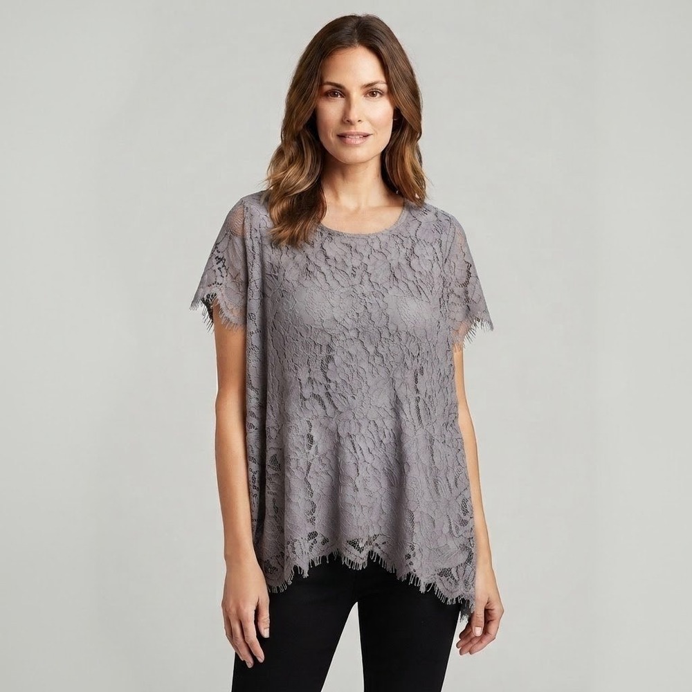 Isaac Mizrahi Lace Top Womens Medium Gray Floral Eyelash Hem Romantic Boho Fairy